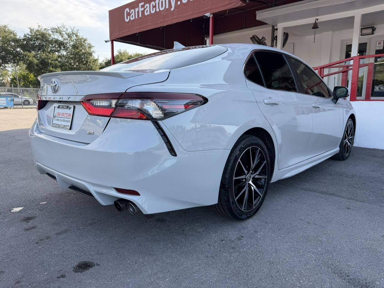 2024 Toyota Camry SE Hollywood FL