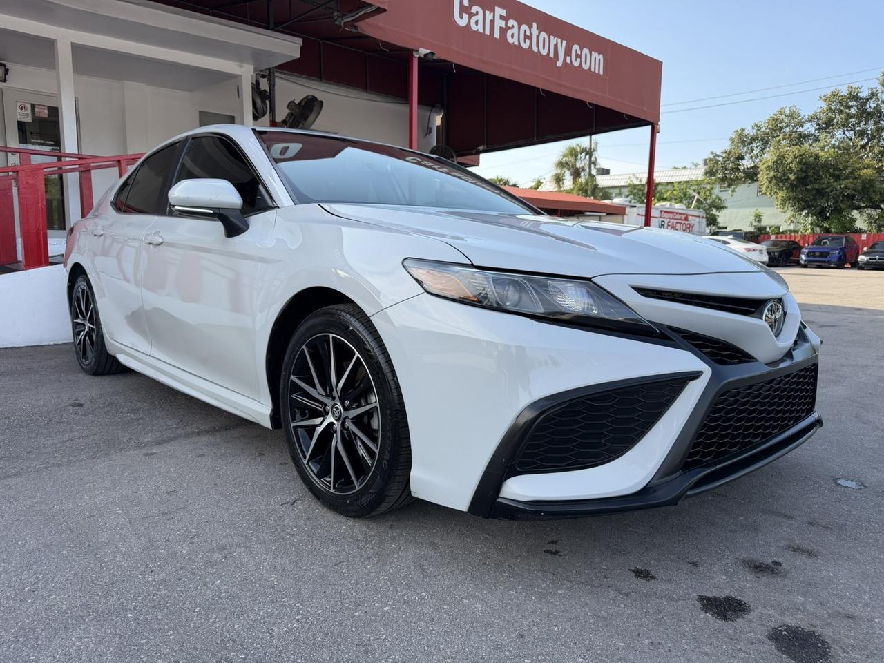 2024 Toyota Camry SE Hollywood FL
