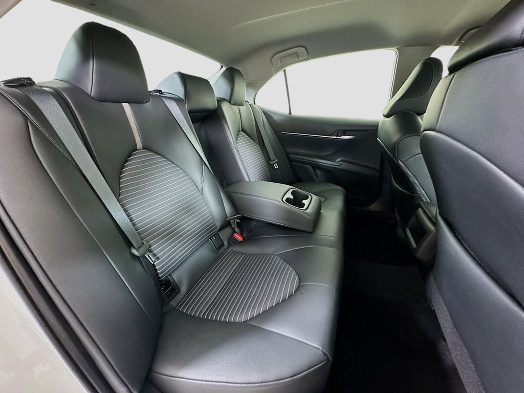 2024 Toyota Camry SE photo 20