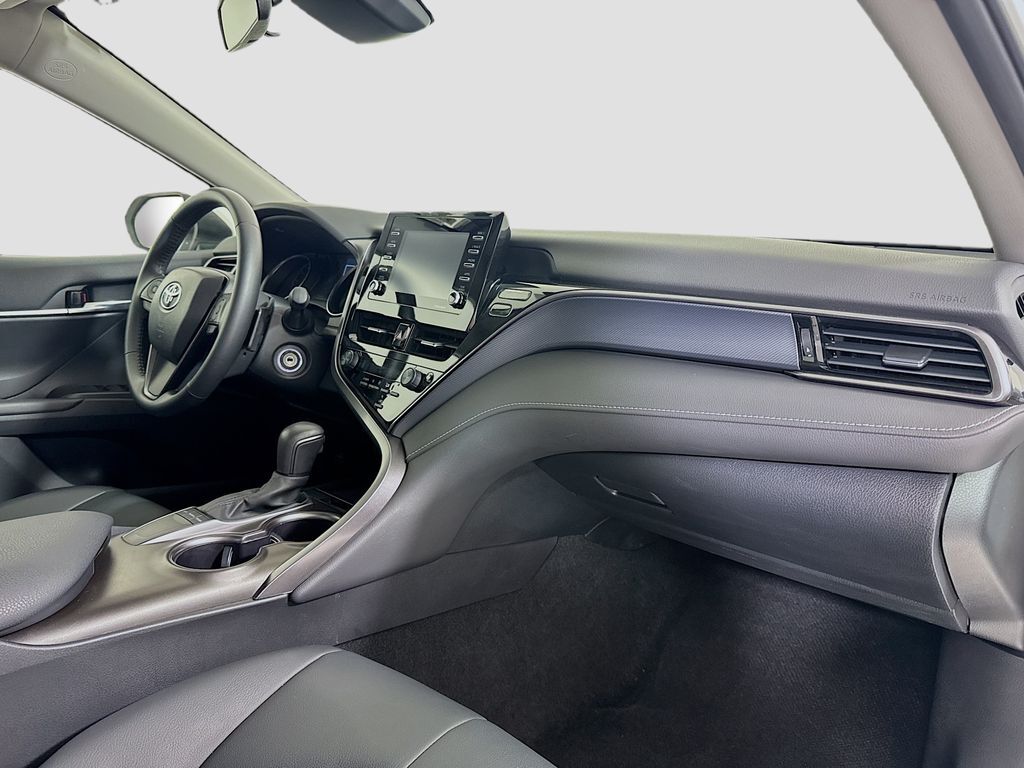 2024 Toyota Camry SE photo 22