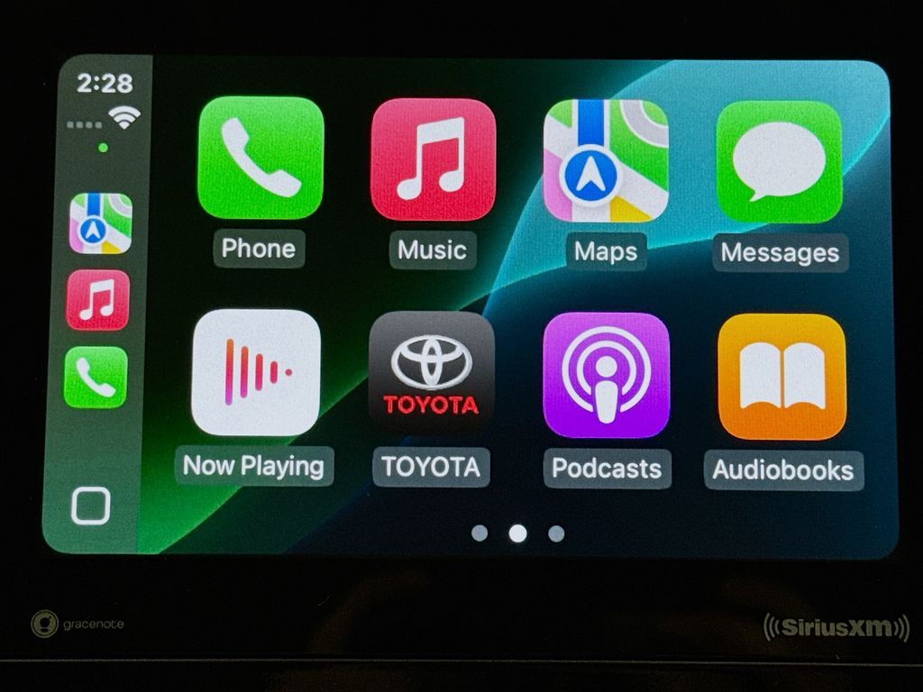 2024 Toyota Camry SE photo 12