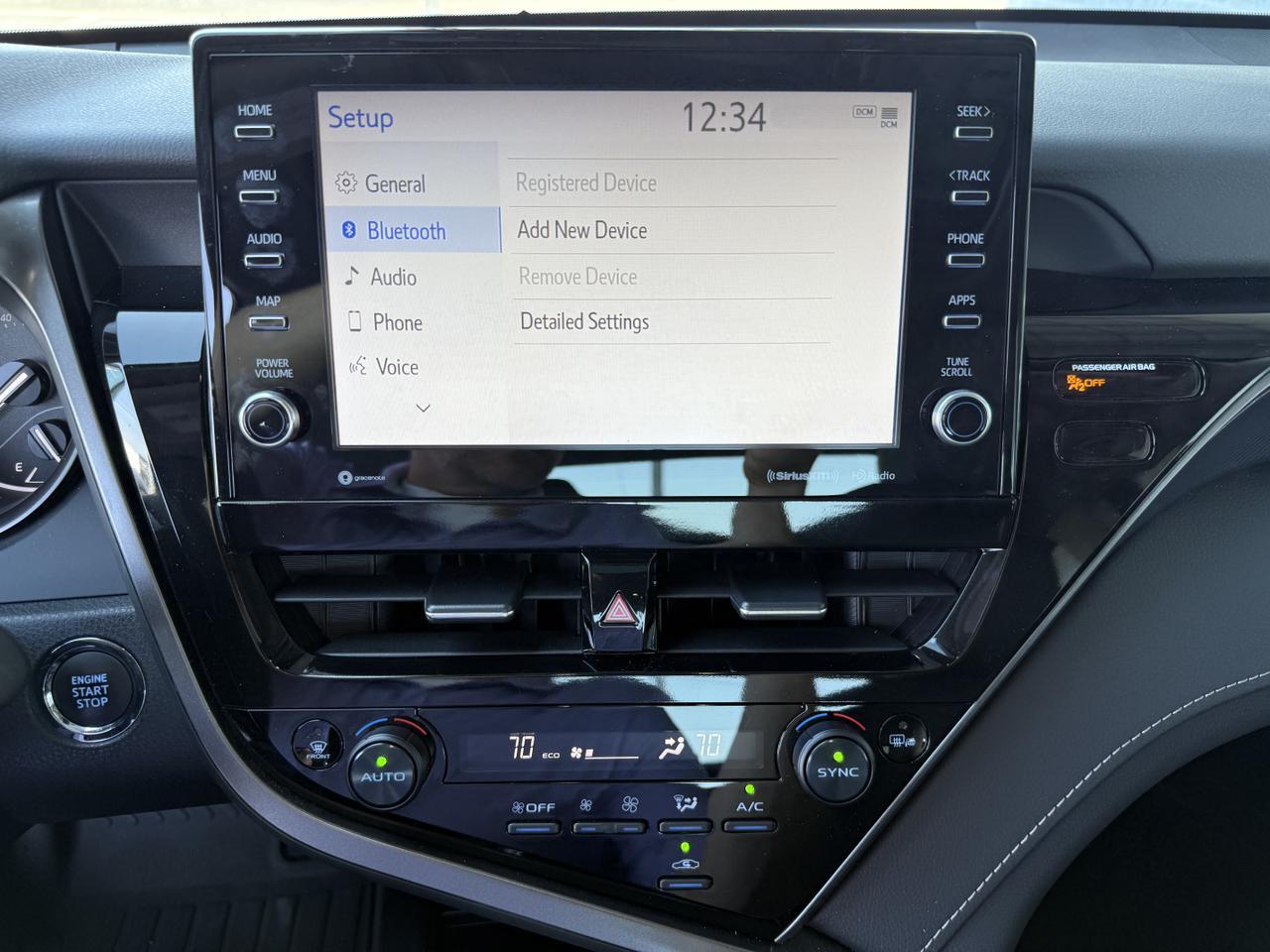 2024 Toyota Camry SE photo 17