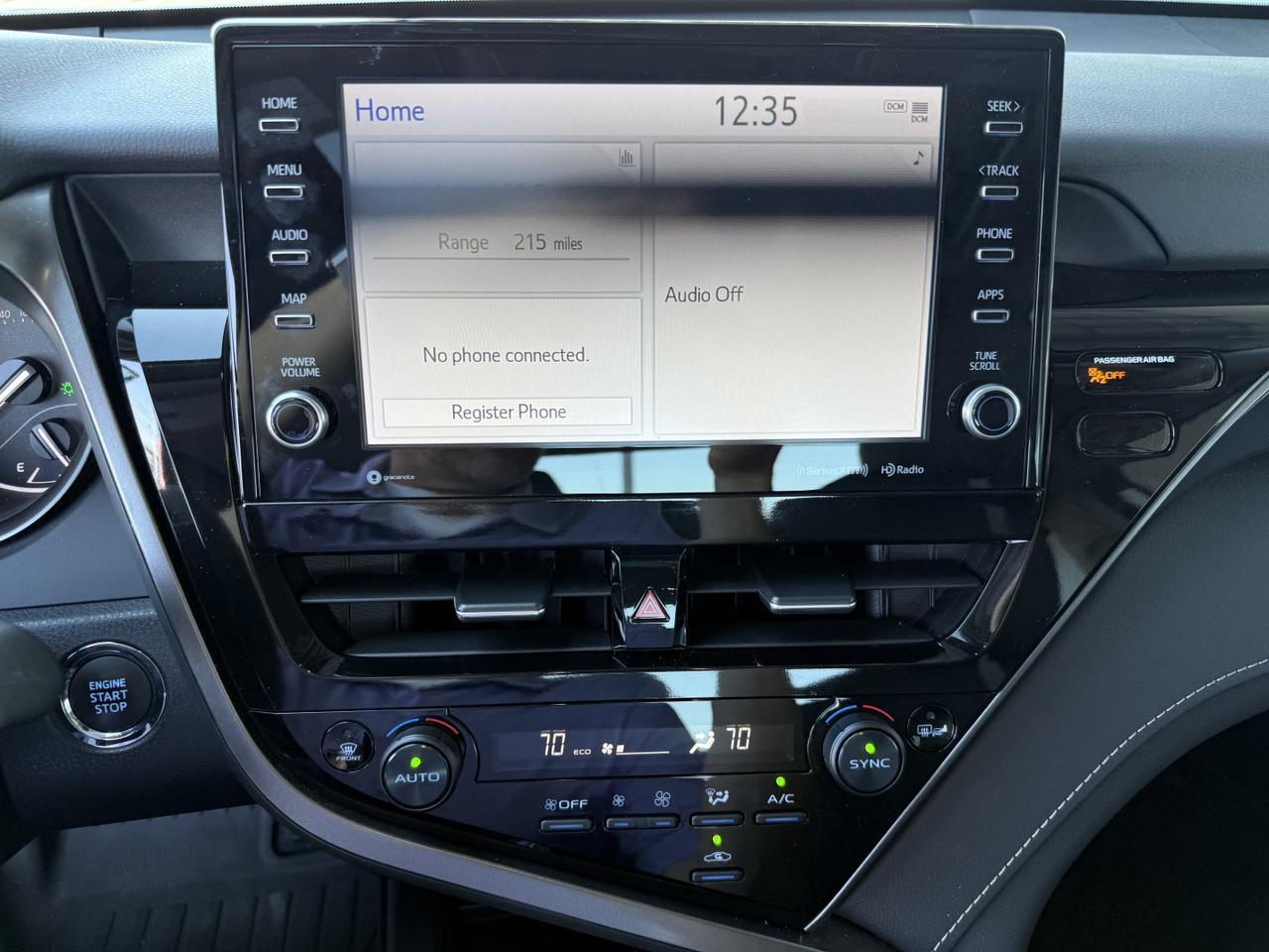 2024 Toyota Camry SE photo 19