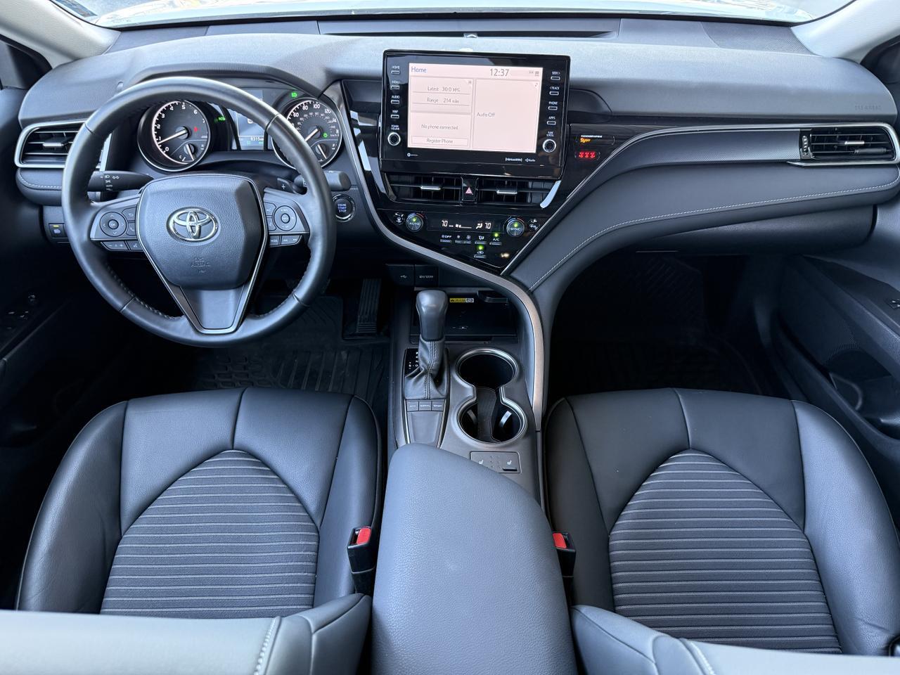 2024 Toyota Camry SE photo 27