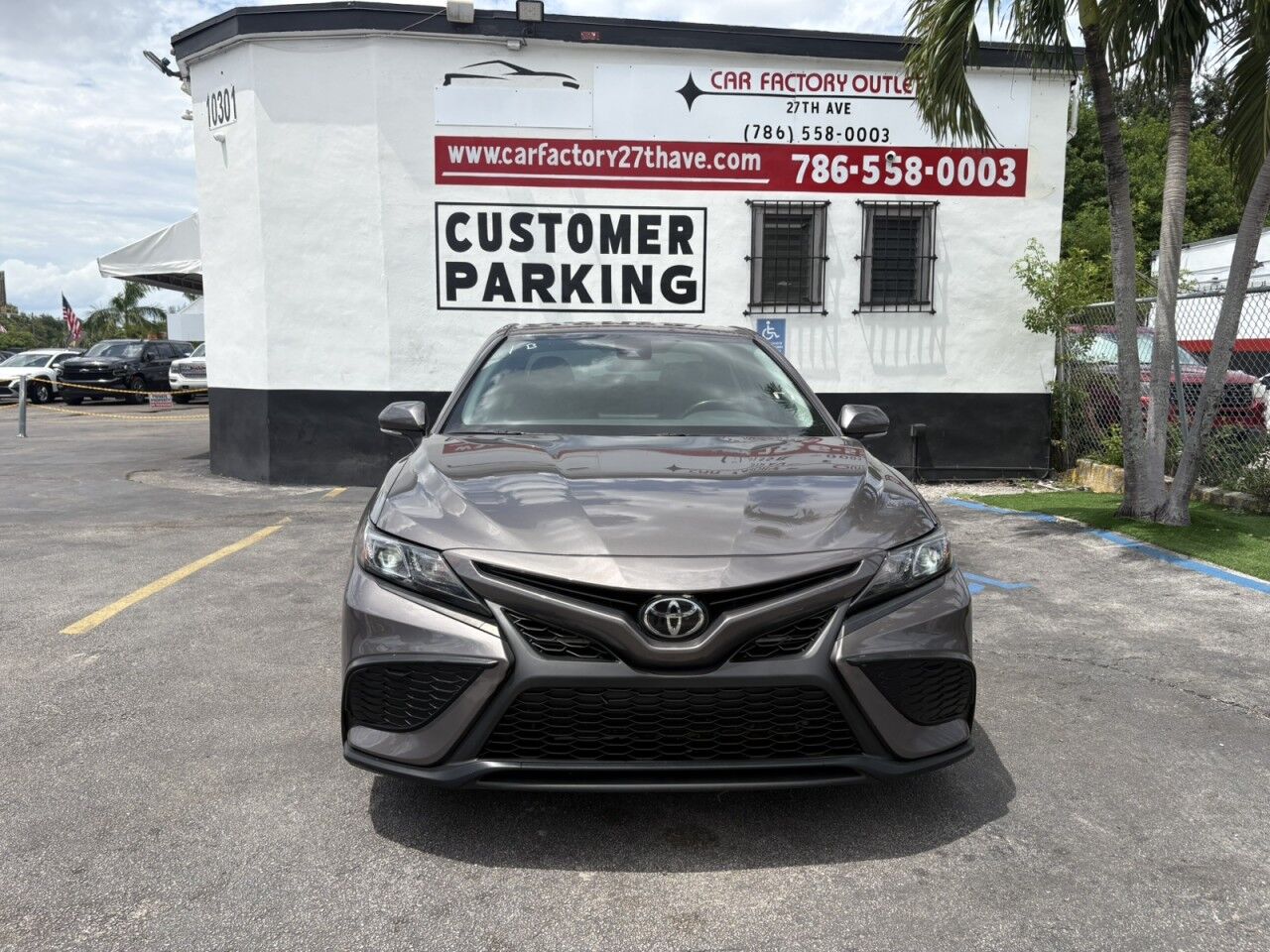 2024 Toyota Camry SE