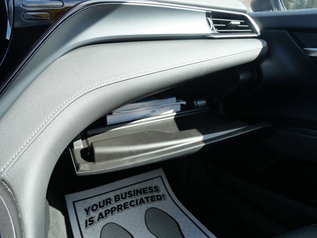 2024 Toyota Camry SE Mt Pleasant MI