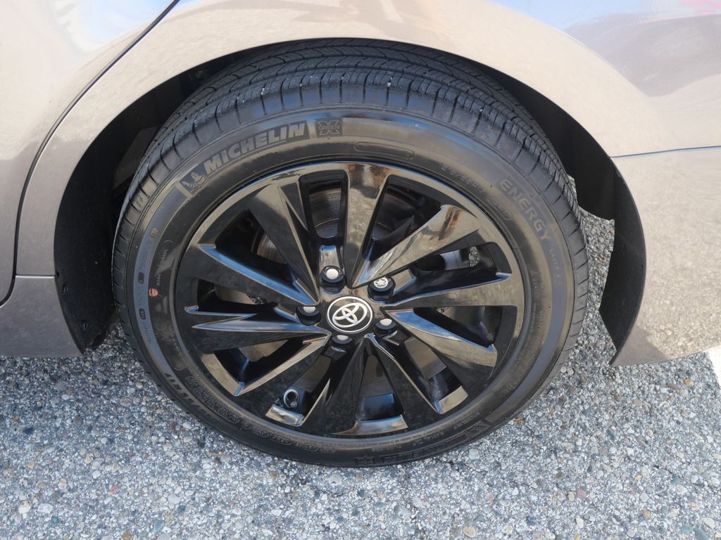 2024 Toyota Camry SE Mt Pleasant MI