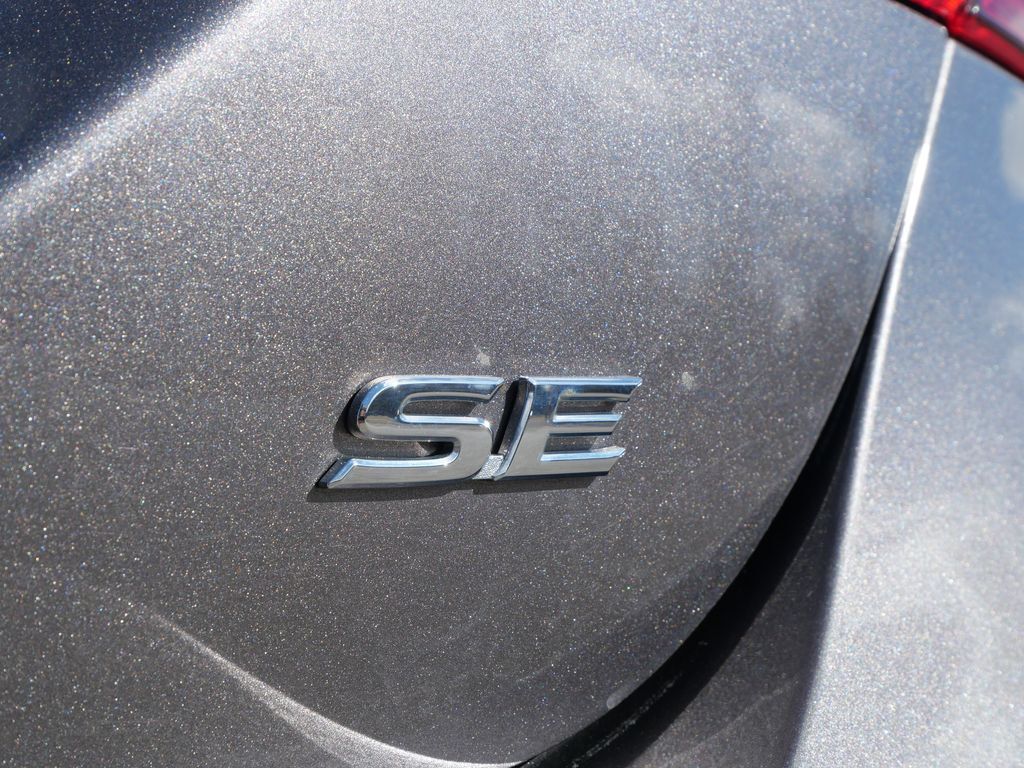 2024 Toyota Camry SE Mt Pleasant MI