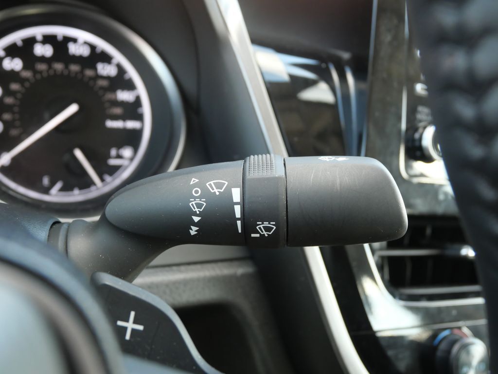 2024 Toyota Camry SE Mt Pleasant MI