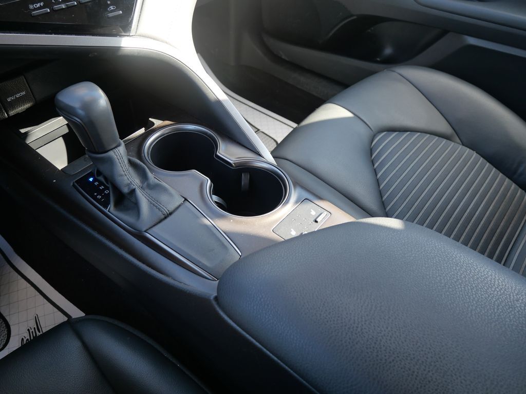 2024 Toyota Camry SE Mt Pleasant MI