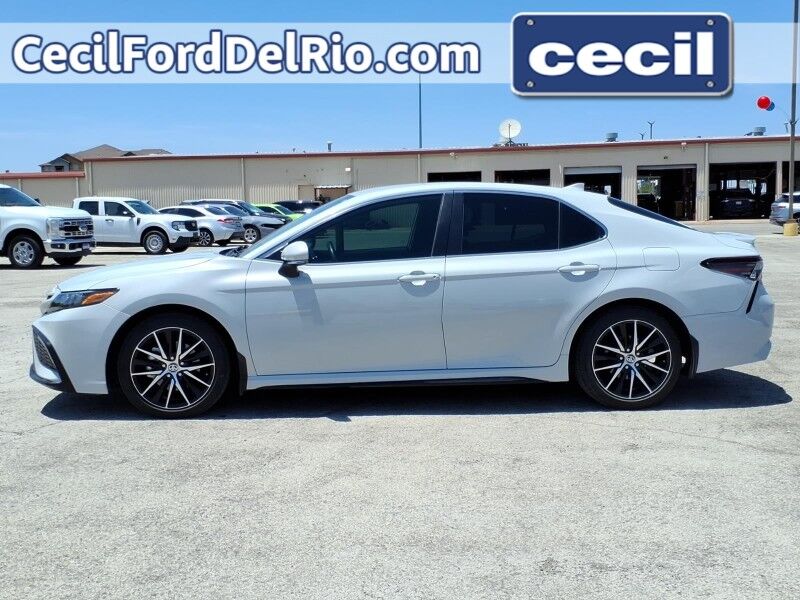 2024 Toyota Camry SE Nightshade Del Rio TX