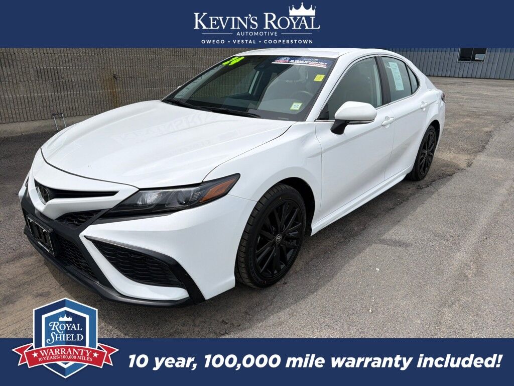 2024 Toyota Camry SE