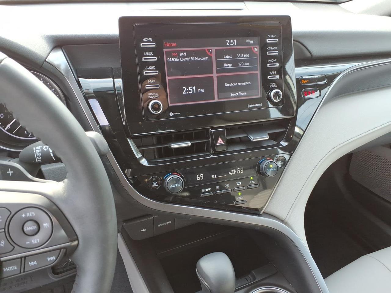 2024 Toyota Camry SE Roanoke VA