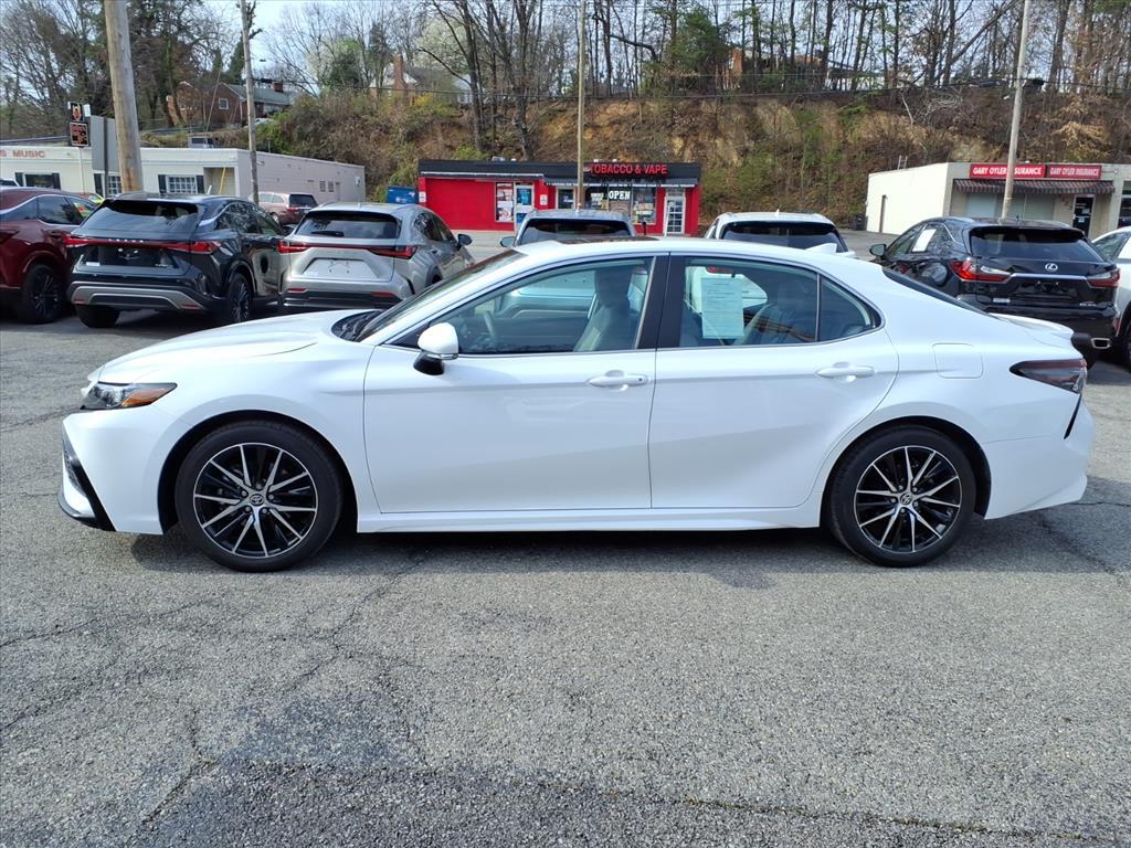 2024 Toyota Camry SE Roanoke VA