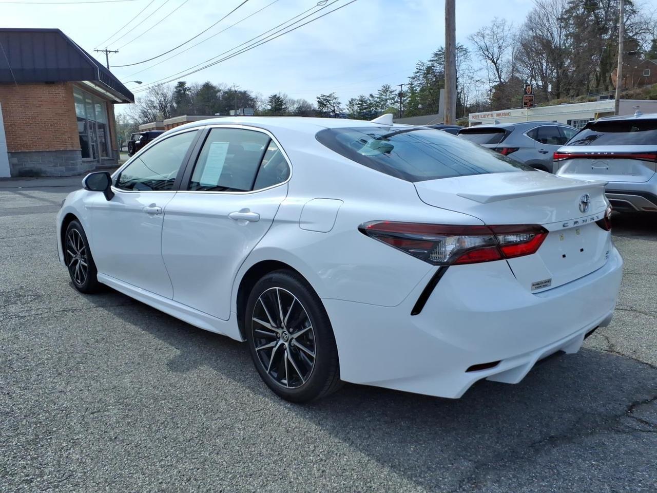 2024 Toyota Camry SE Roanoke VA