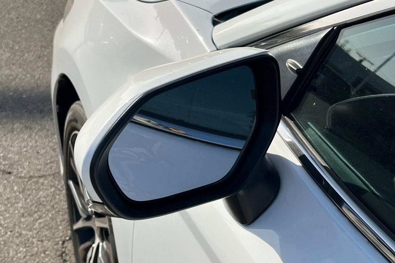 2024 Toyota Camry SE Roseville CA