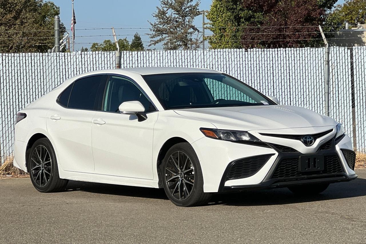 2024 Toyota Camry SE Roseville CA