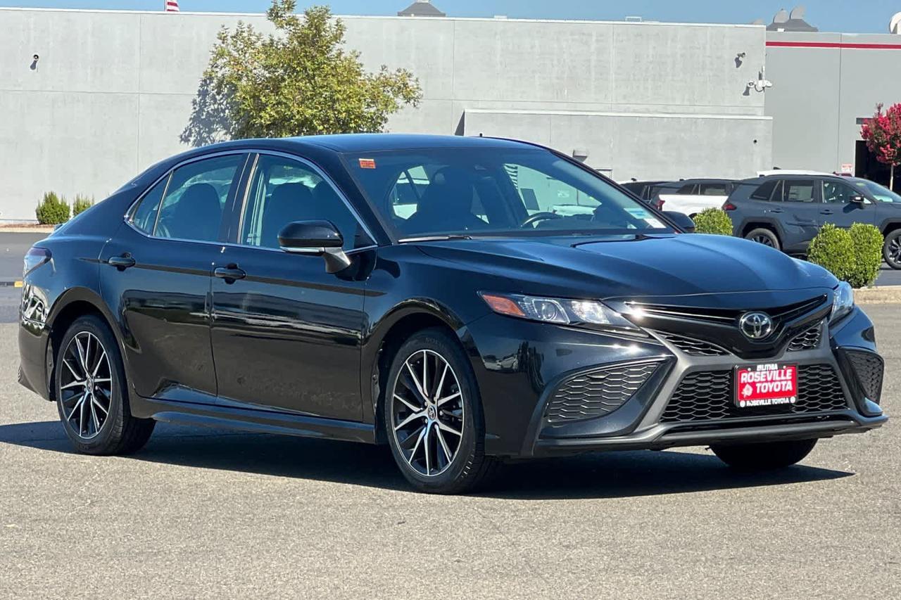 2024 Toyota Camry SE Roseville CA