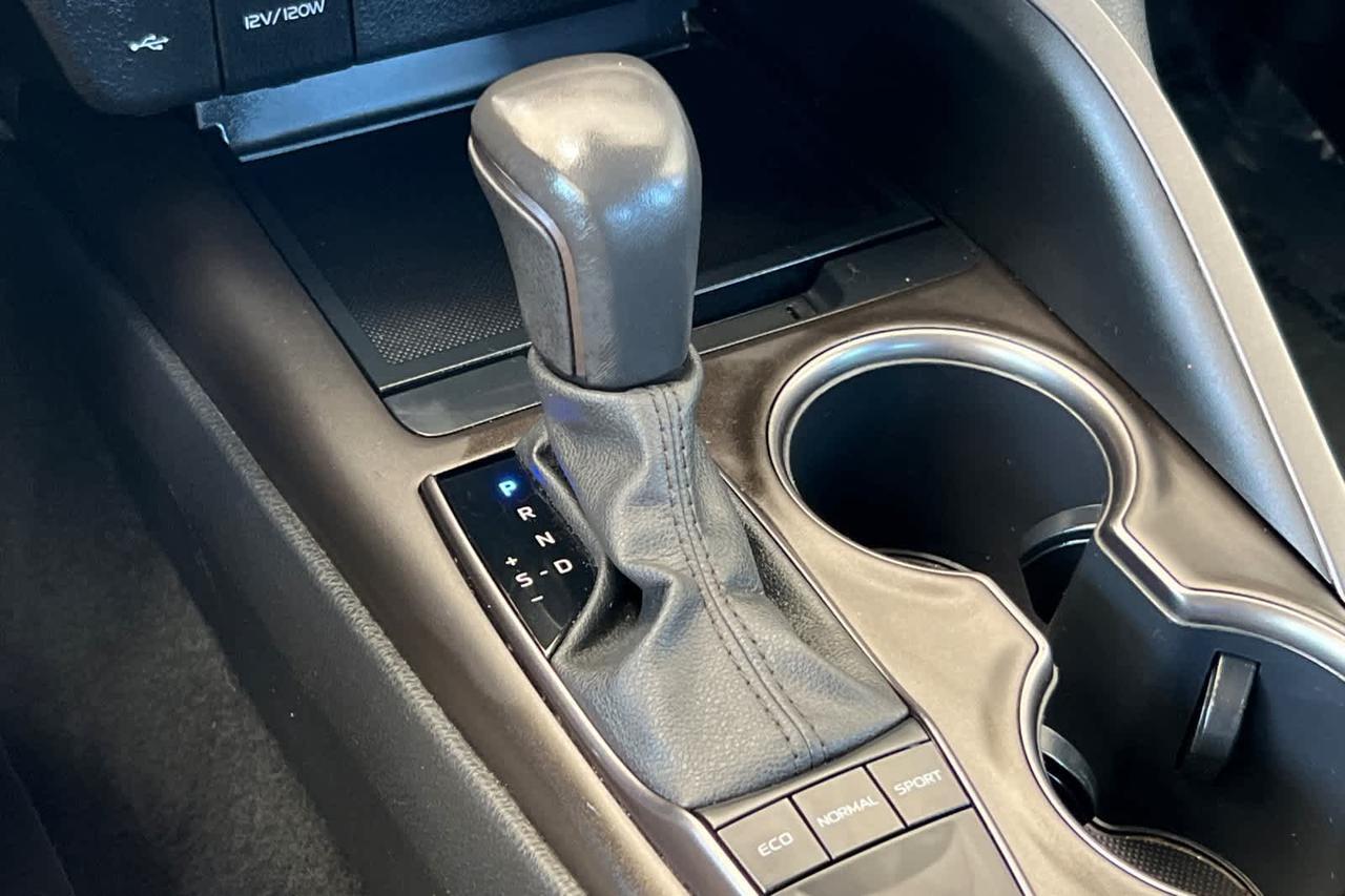 2024 Toyota Camry SE Roseville CA