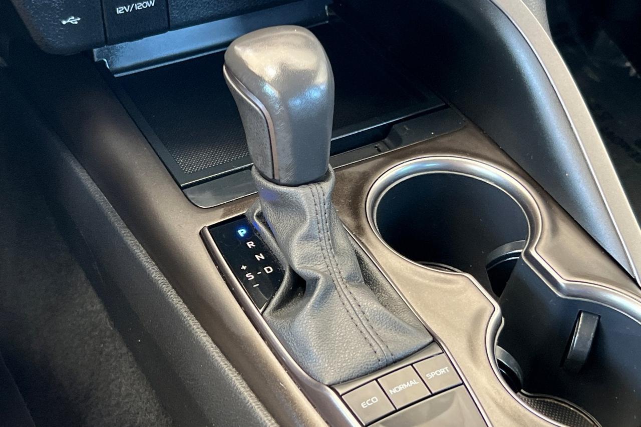 2024 Toyota Camry SE Roseville CA