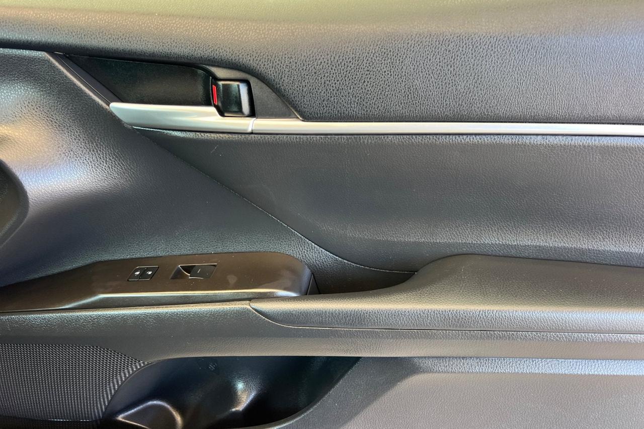 2024 Toyota Camry SE Roseville CA