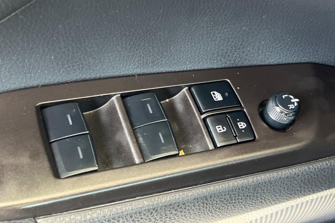 2024 Toyota Camry SE Roseville CA