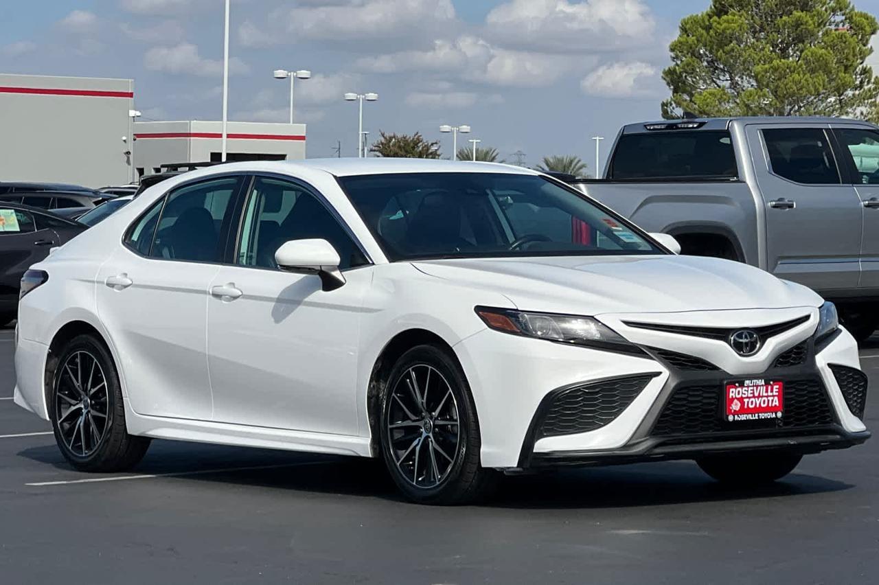 2024 Toyota Camry SE Roseville CA