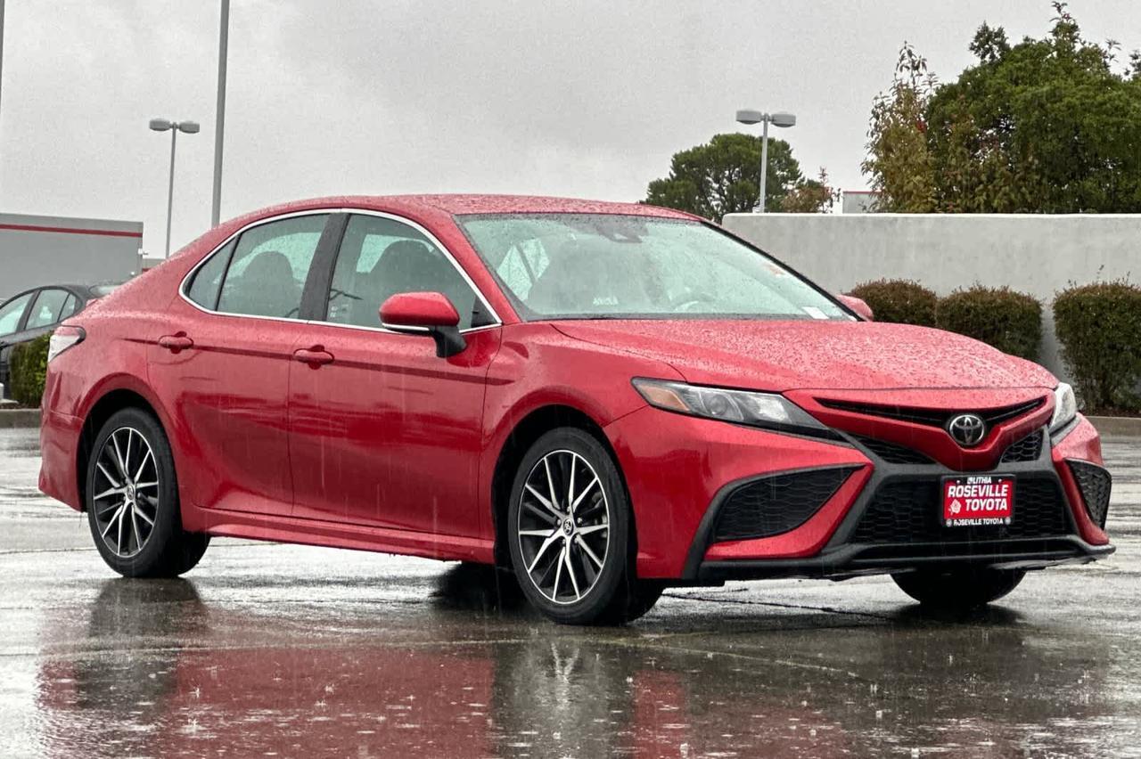 2024 Toyota Camry SE Roseville CA