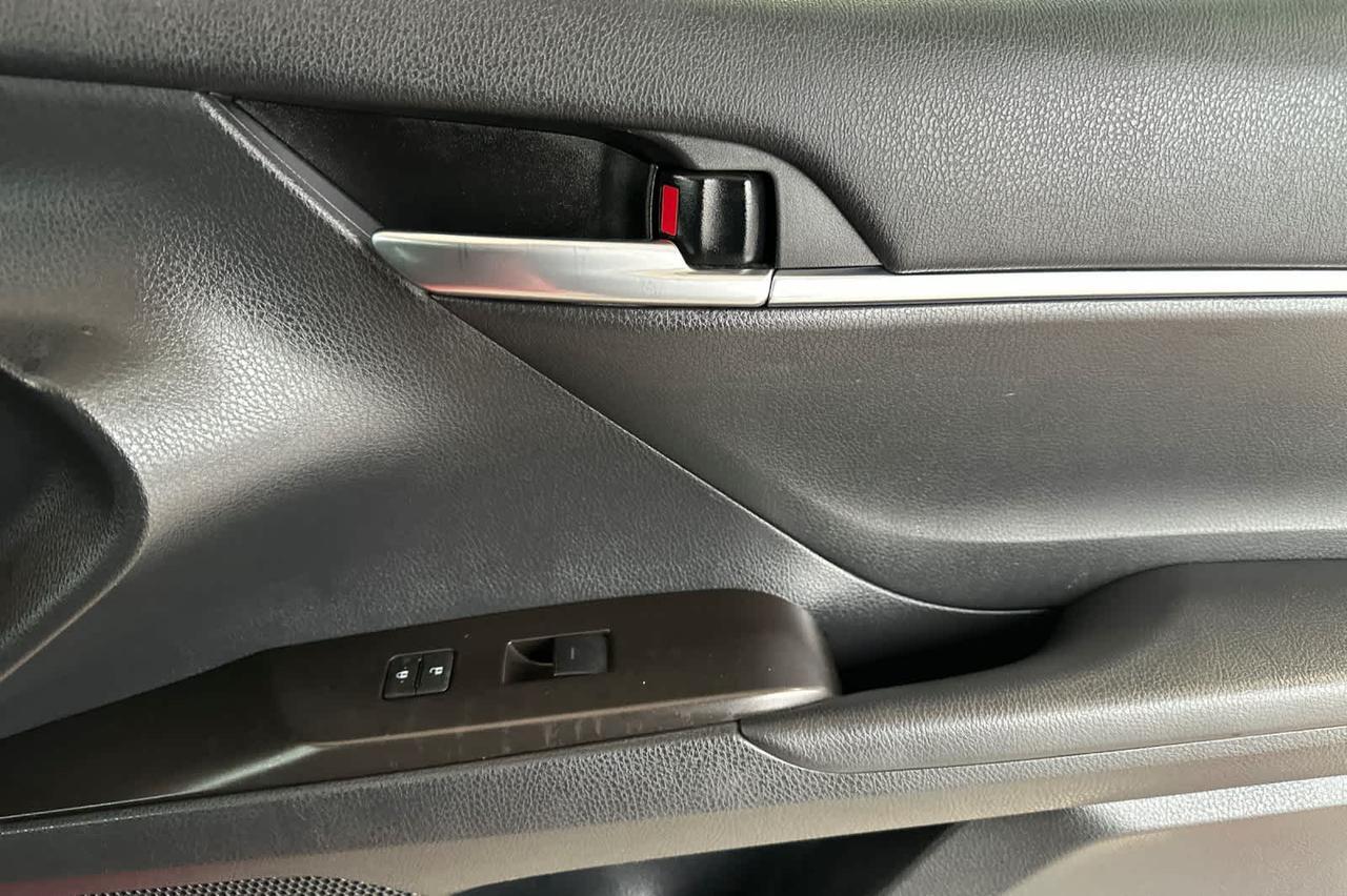 2024 Toyota Camry SE Roseville CA