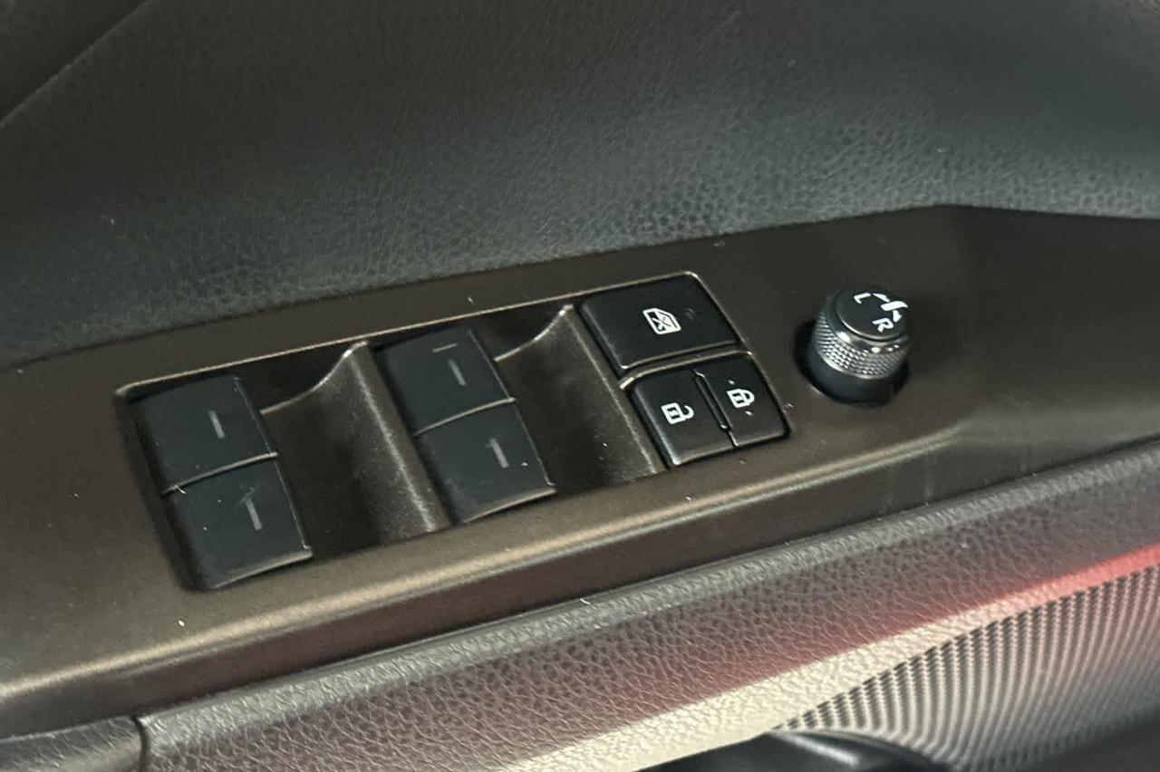 2024 Toyota Camry SE Roseville CA