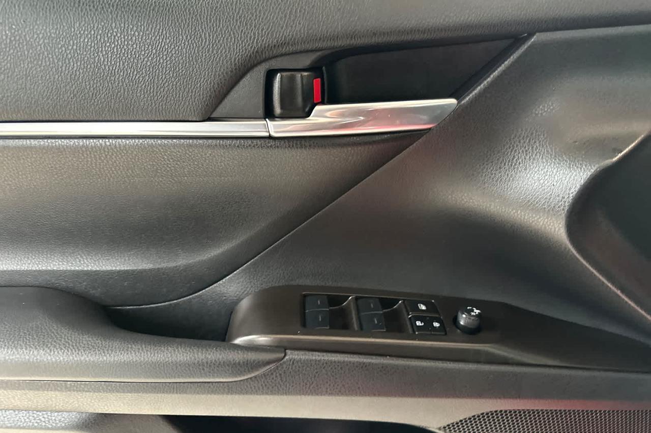 2024 Toyota Camry SE Roseville CA