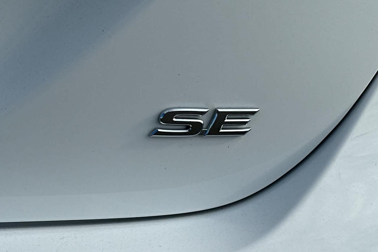 2024 Toyota Camry SE Roseville CA