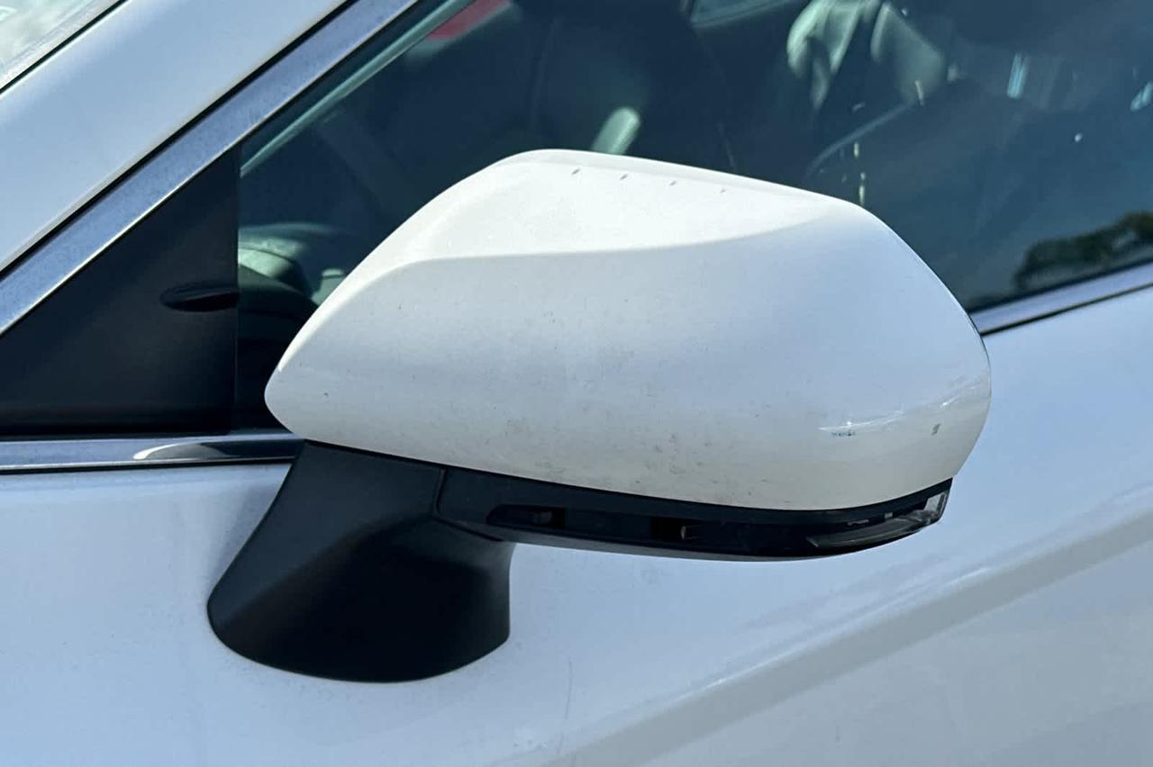 2024 Toyota Camry SE Roseville CA