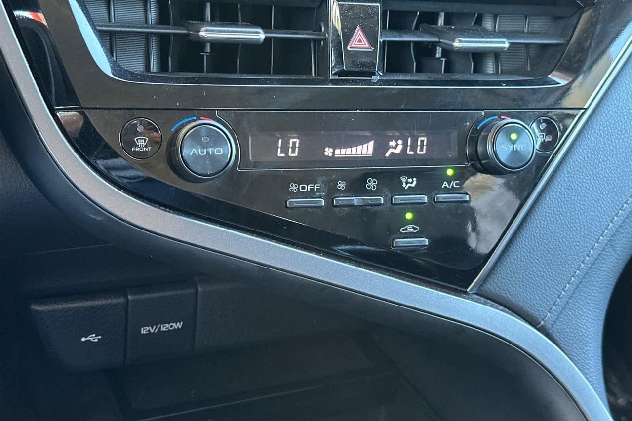 2024 Toyota Camry SE Roseville CA