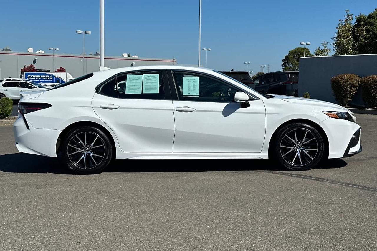 2024 Toyota Camry SE Roseville CA