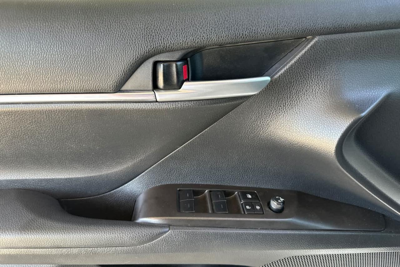 2024 Toyota Camry SE Roseville CA