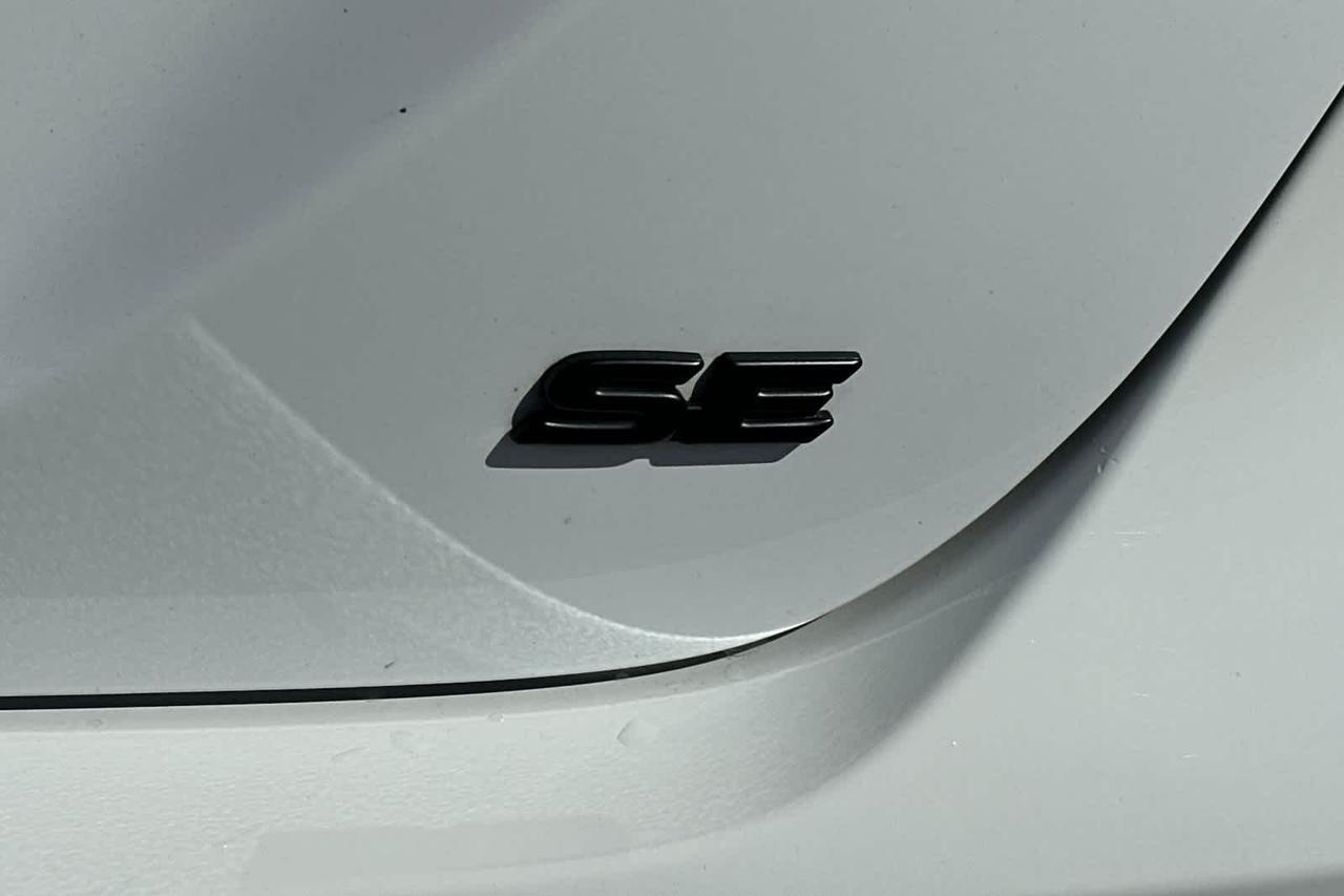 2024 Toyota Camry SE Roseville CA