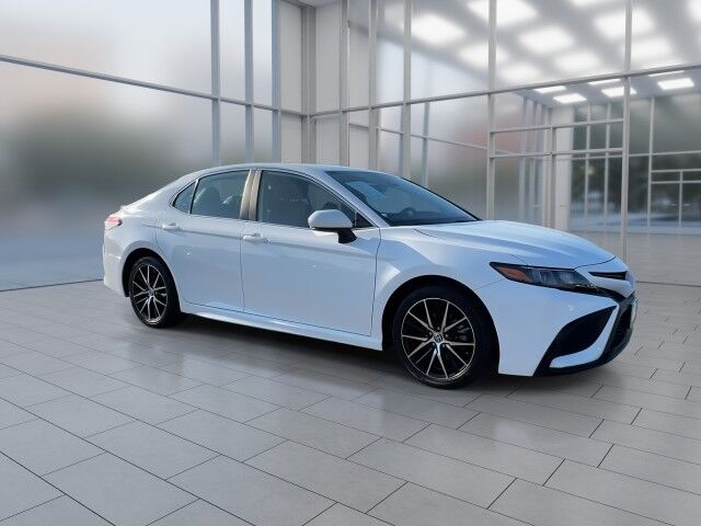 2024 Toyota Camry SE San Juan TX