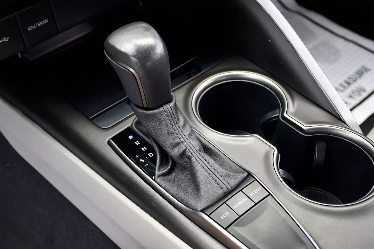 2024 Toyota Camry SE Sedan 4D Doral FL