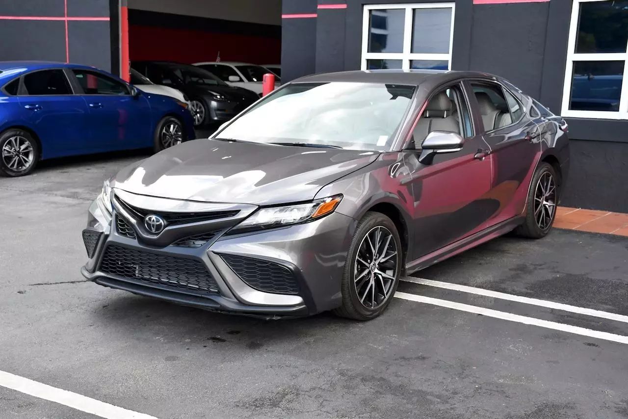 2024 Toyota Camry SE Sedan 4D Doral FL