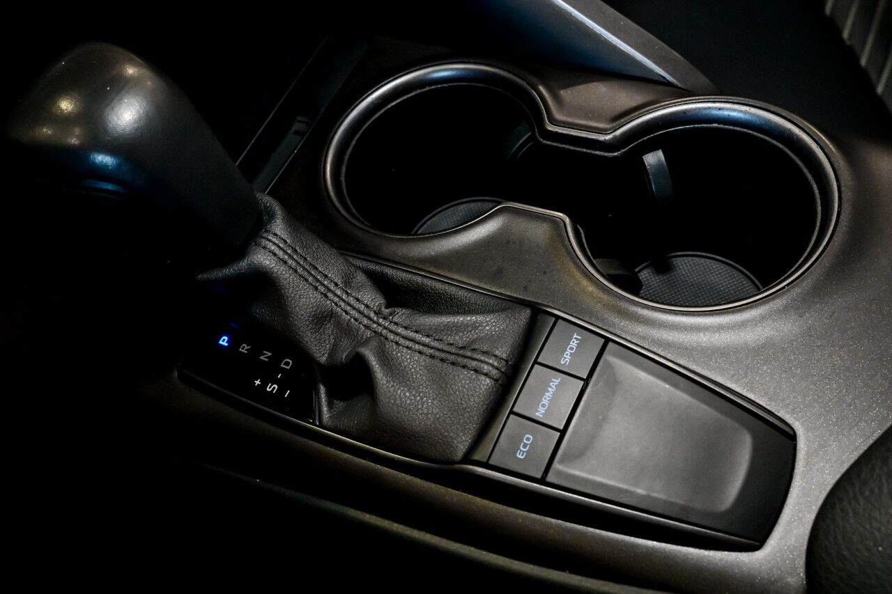 2024 Toyota Camry SE Springfield NJ