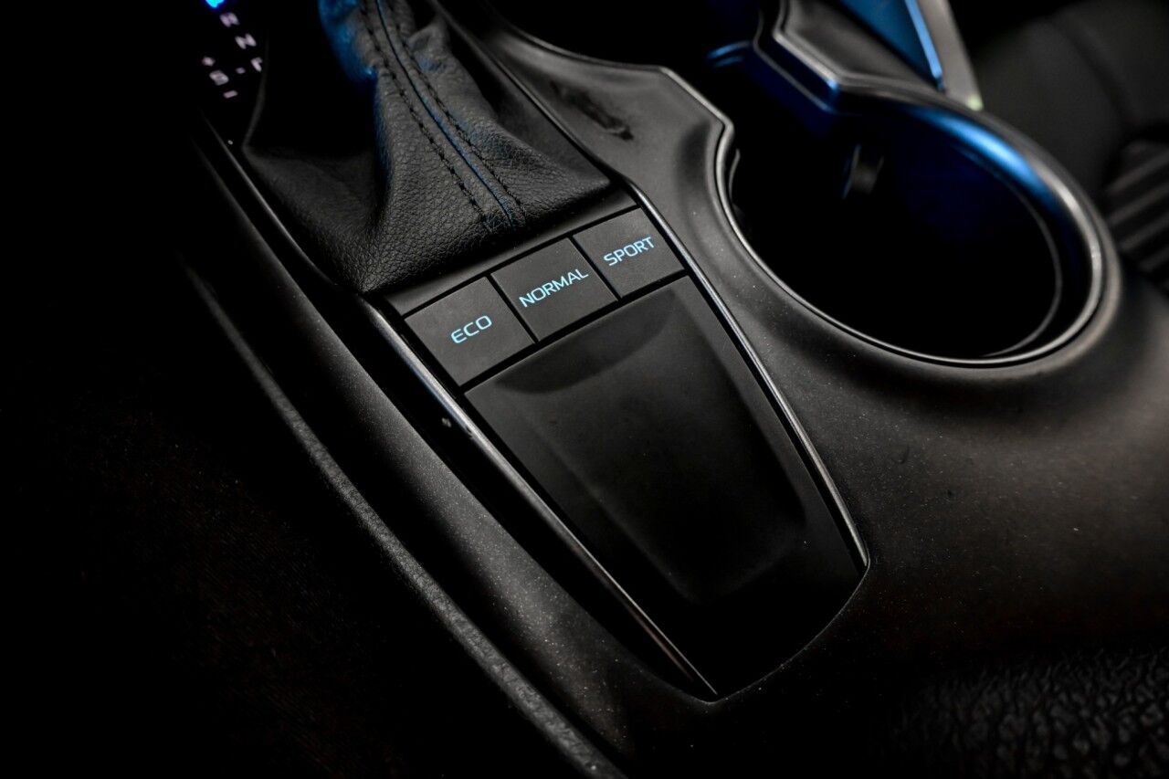 2024 Toyota Camry SE, Sunroof, Blind Spot, COnvenience and Audio Upgrade Pkg Springfield NJ