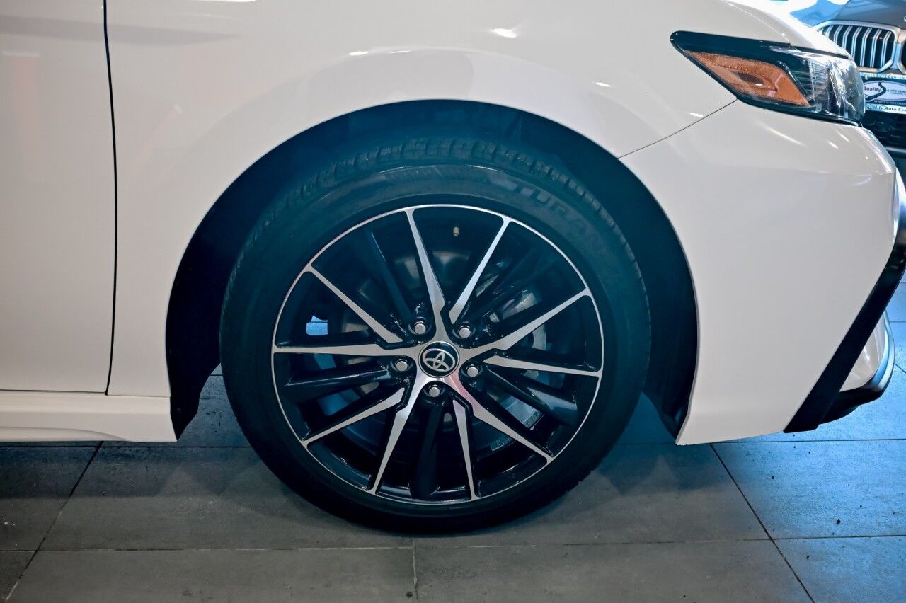 2024 Toyota Camry SE, Sunroof, Blind Spot, COnvenience and Audio Upgrade Pkg Springfield NJ