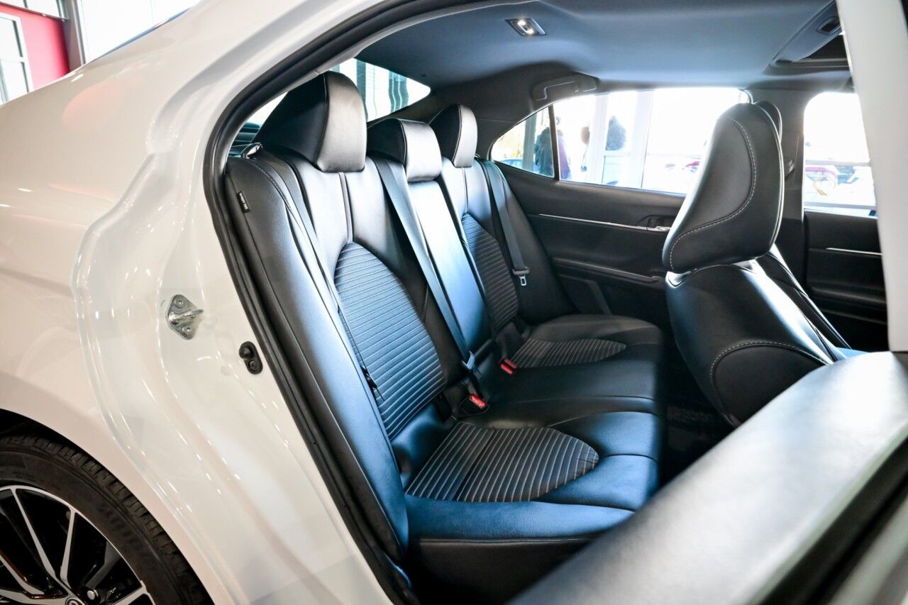 2024 Toyota Camry SE, Sunroof, Blind Spot, COnvenience and Audio Upgrade Pkg Springfield NJ