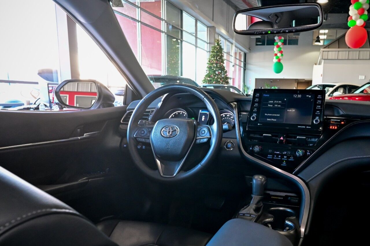 2024 Toyota Camry SE, Sunroof, Blind Spot, COnvenience and Audio Upgrade Pkg Springfield NJ