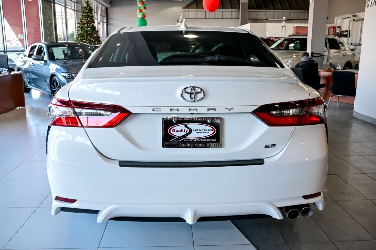 2024 Toyota Camry SE, Sunroof, Blind Spot, COnvenience and Audio Upgrade Pkg Springfield NJ