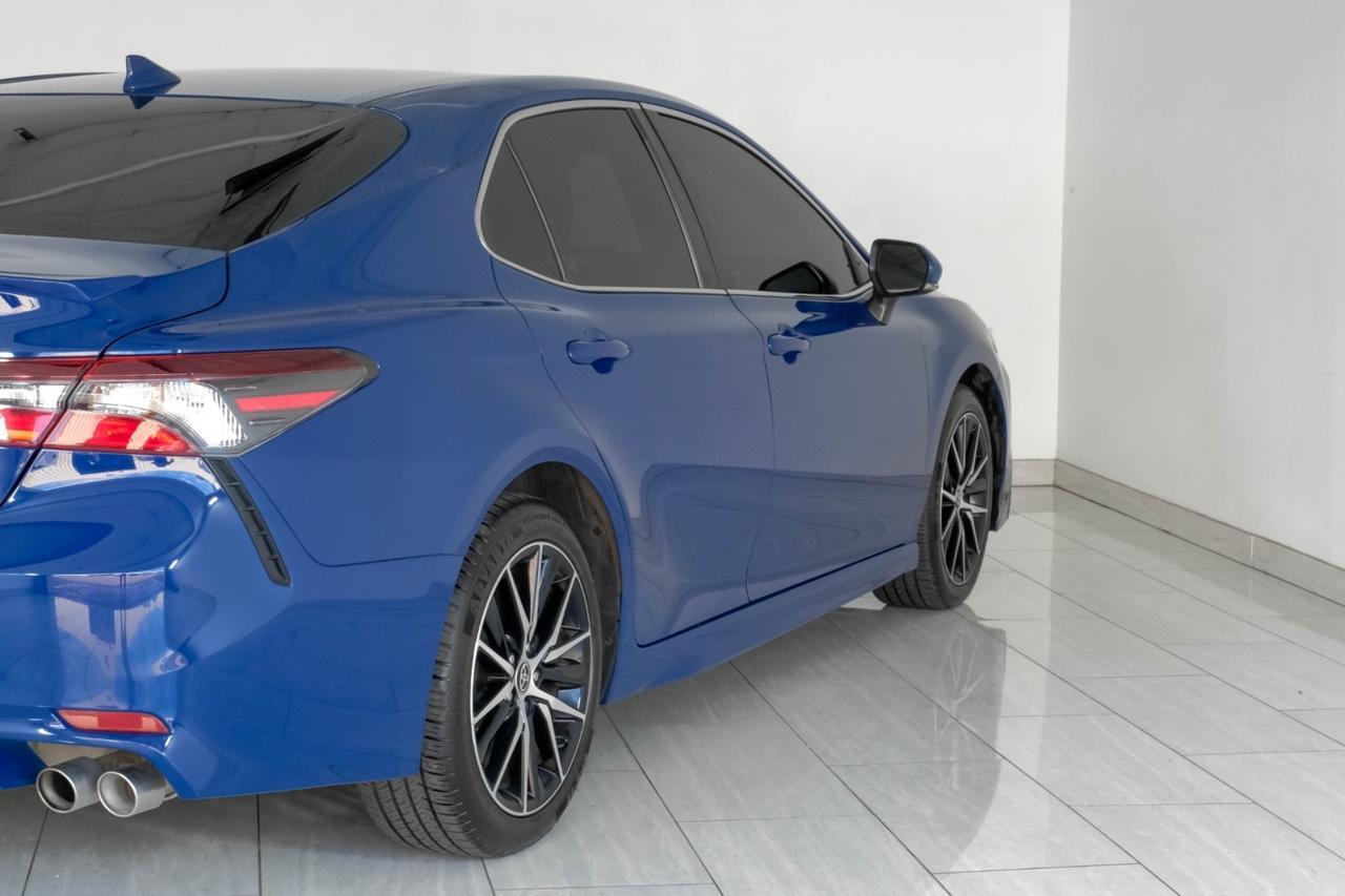 2024 Toyota Camry SE TOYOTA SAFETY SENSE LEATHER/CLOTH SEATS REAR CAMERA POWER DRIVER SEAT Carrollton TX