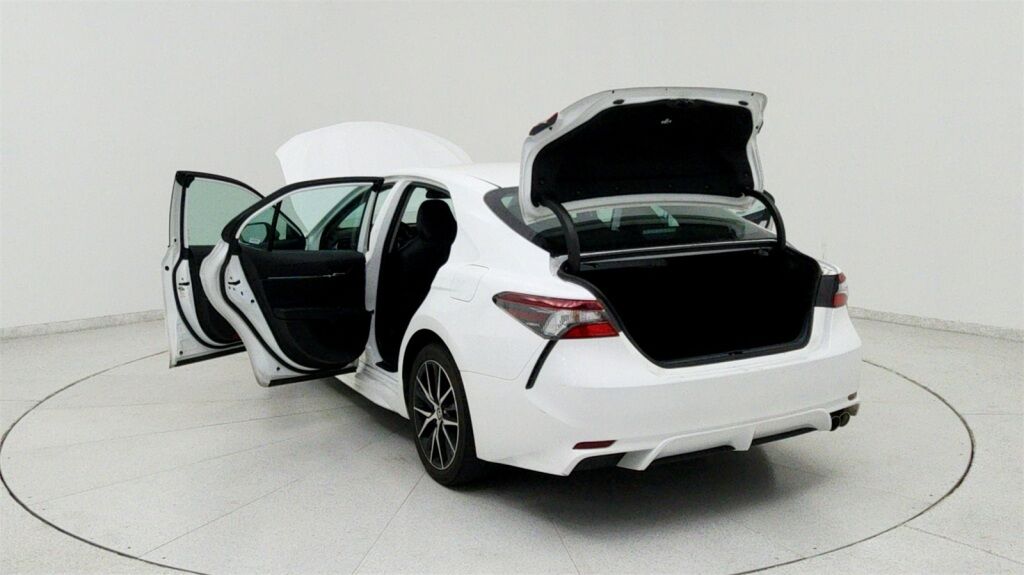2024 Toyota Camry SE Laurel MD