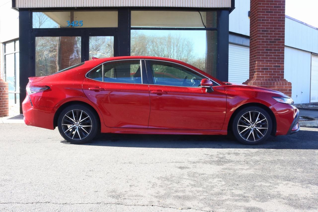 2024 Toyota Camry SE Fredericksburg VA