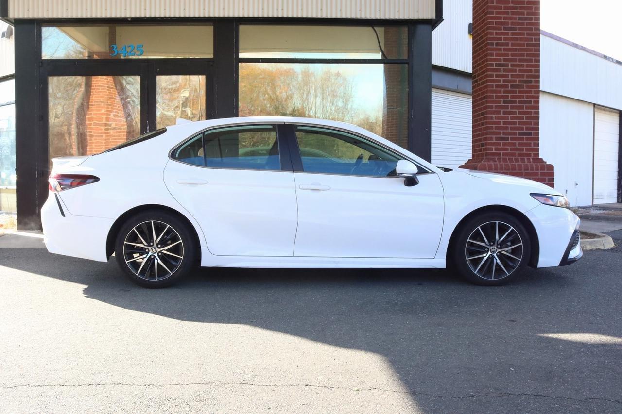 2024 Toyota Camry SE Fredericksburg VA